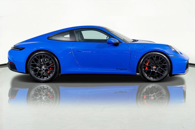 Used 2025 Porsche 911 Carrera GTS image 6