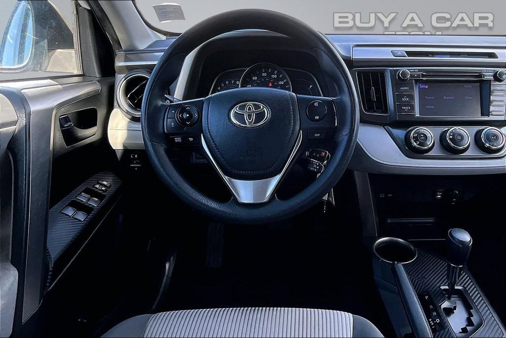 Used 2013 Toyota RAV4 LE AWD/4WD image 4