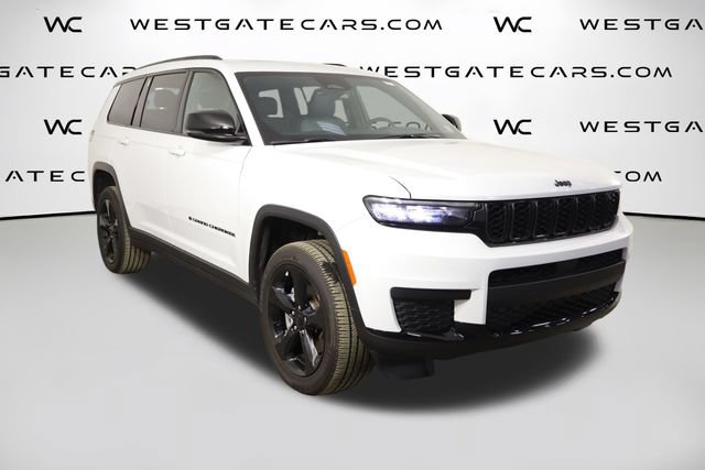 Used 2025 Jeep Grand Cherokee L Altitude AWD/4WD image 42