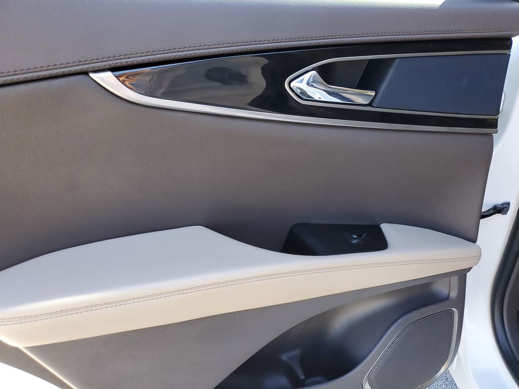 Certified 2023 Lincoln Nautilus Standard w/ Premium Package image 9