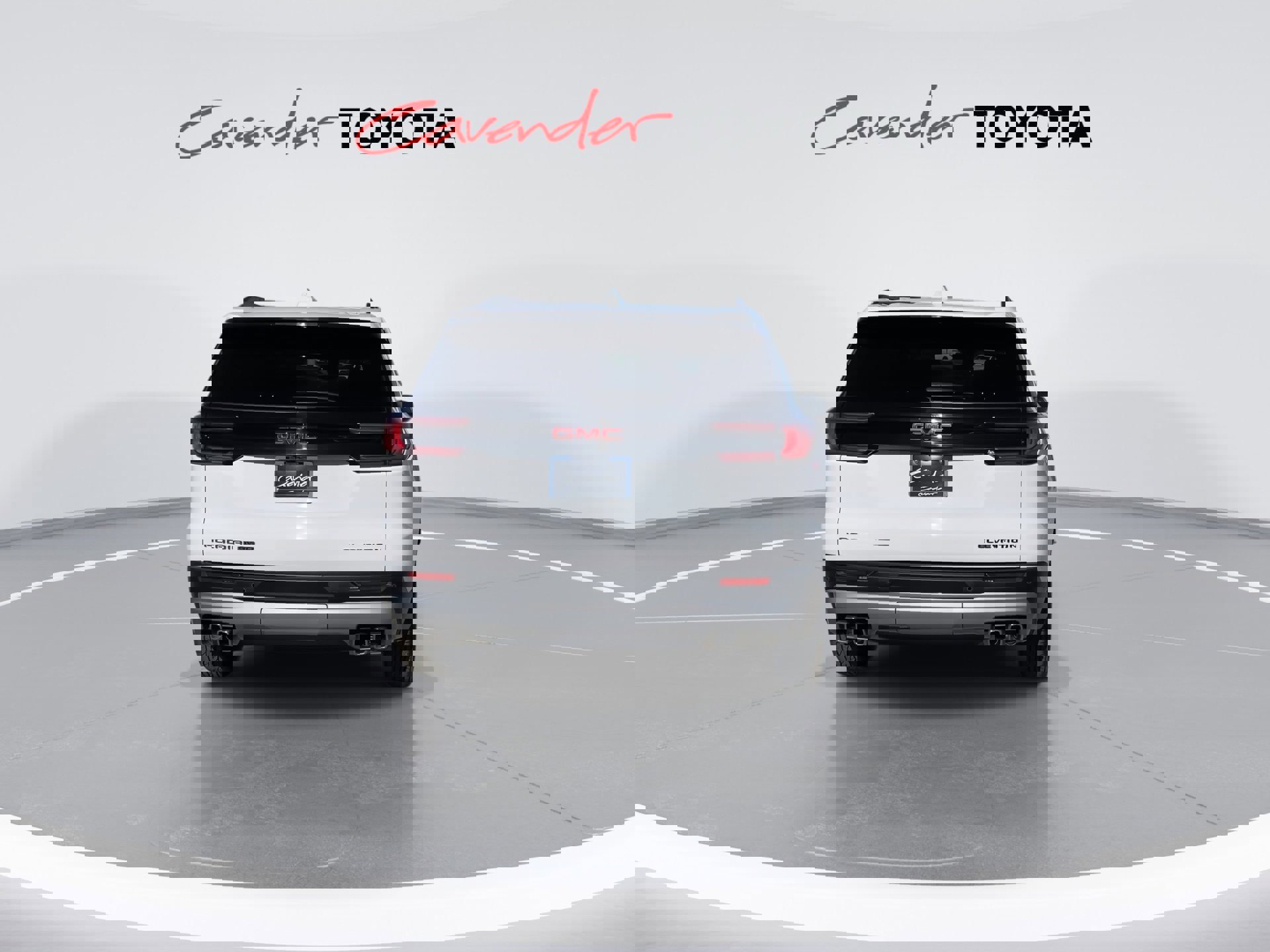 Used 2024 GMC Acadia Elevation image 7