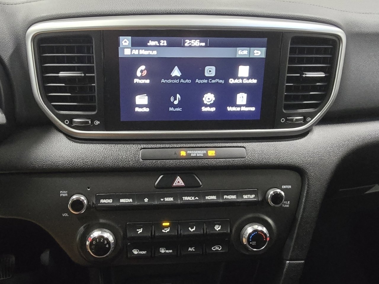 Used 2020 Kia Sportage LX image 27