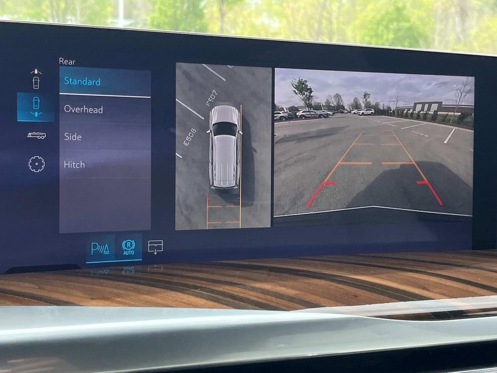 New 2026 Cadillac Escalade Platinum Sport w/ LPO, ONYX Package image 40