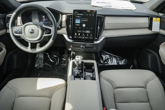 New 2026 Volvo XC90 B6 Plus w/ Protection Package Premier AWD/4WD image 20