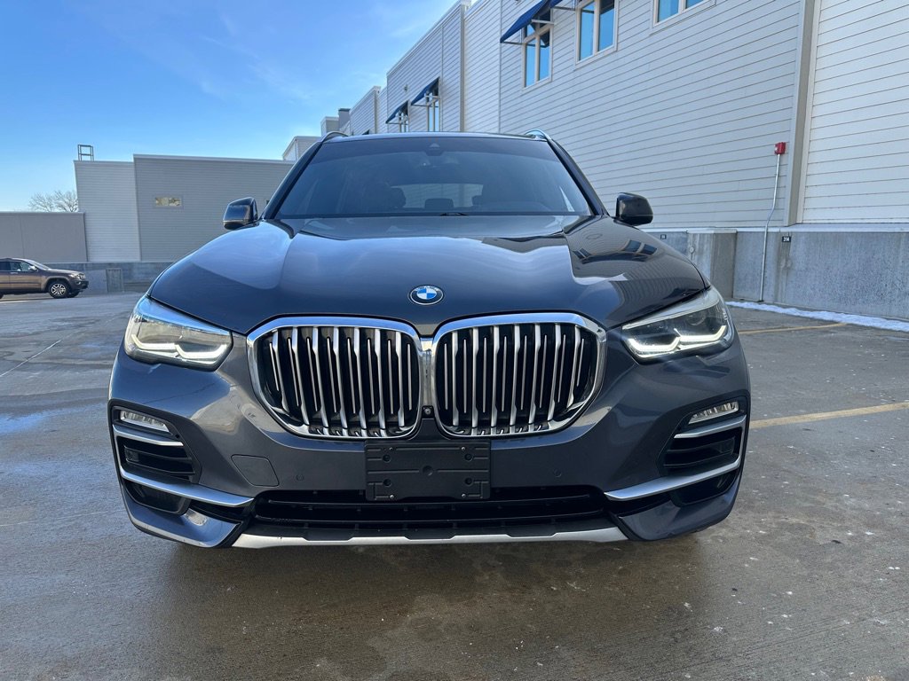 Used 2019 BMW X5 xDrive40i w/ Premium Package 2 AWD/4WD image 2