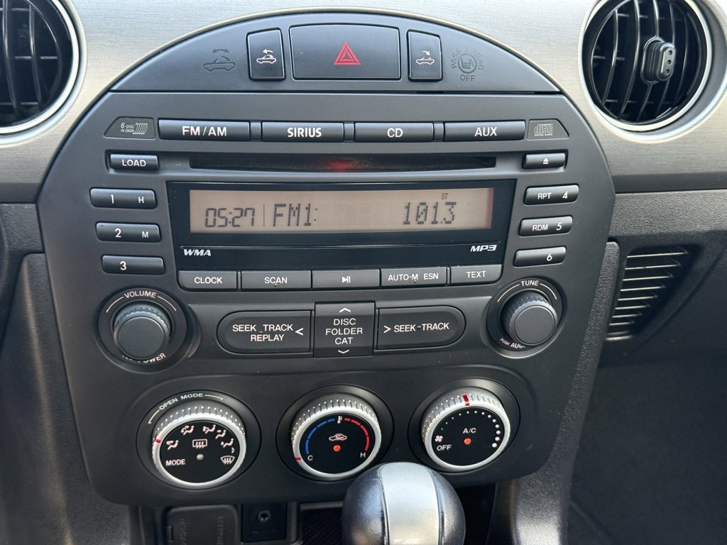 Used 2012 MAZDA MX-5 Miata Touring image 10