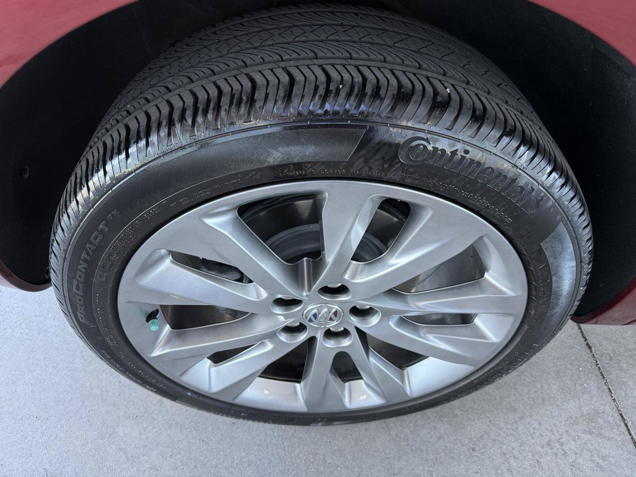 Used 2023 Buick Envision Avenir AWD/4WD image 50