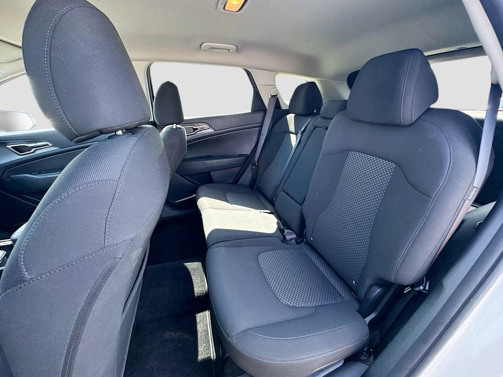 Used 2024 Kia Sportage LX image 23