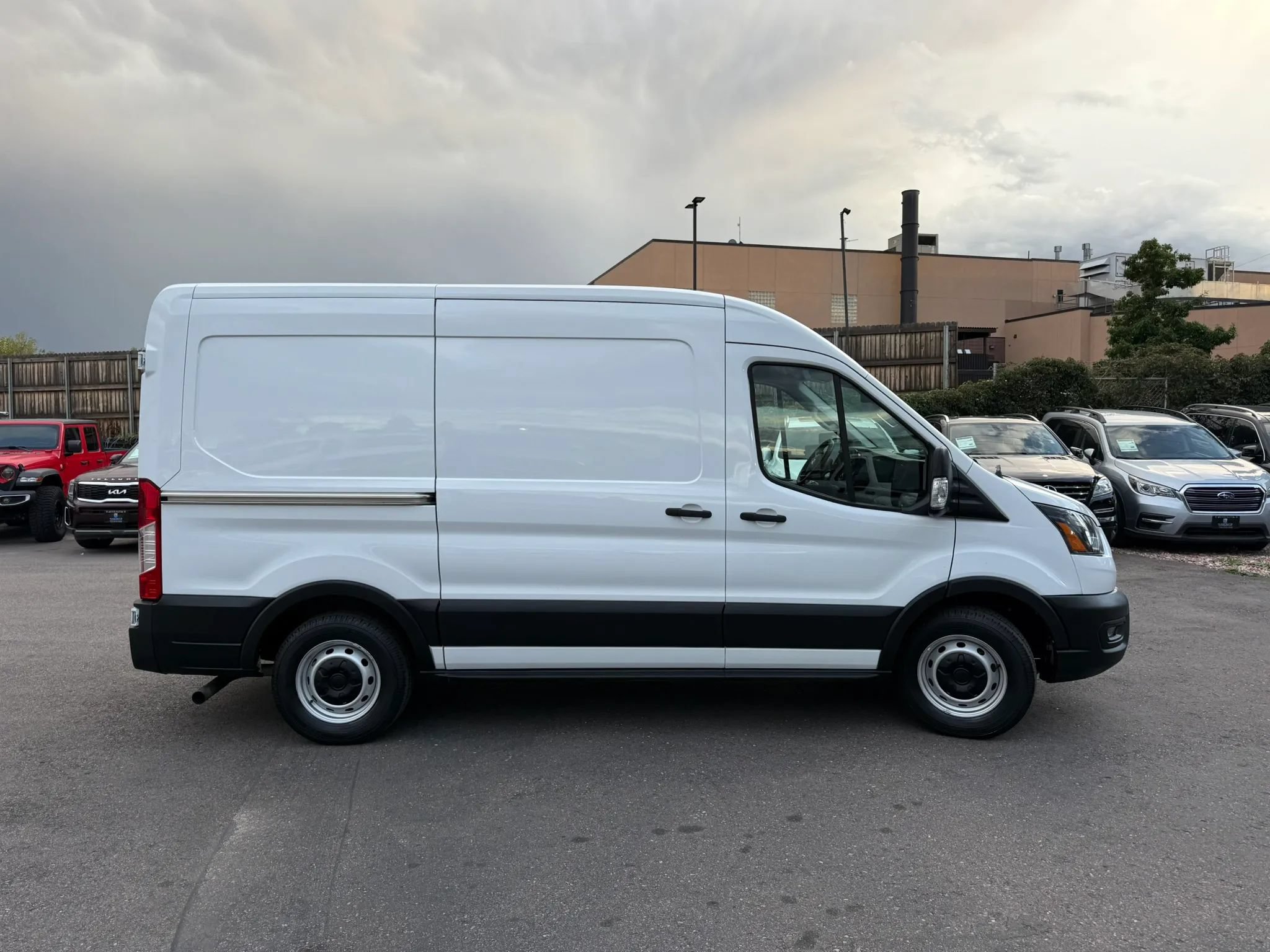 Used 2021 Ford Transit 150 Medium Roof RWD image 9