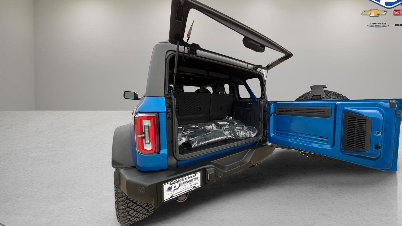 Used 2024 Ford Bronco Wildtrak image 40