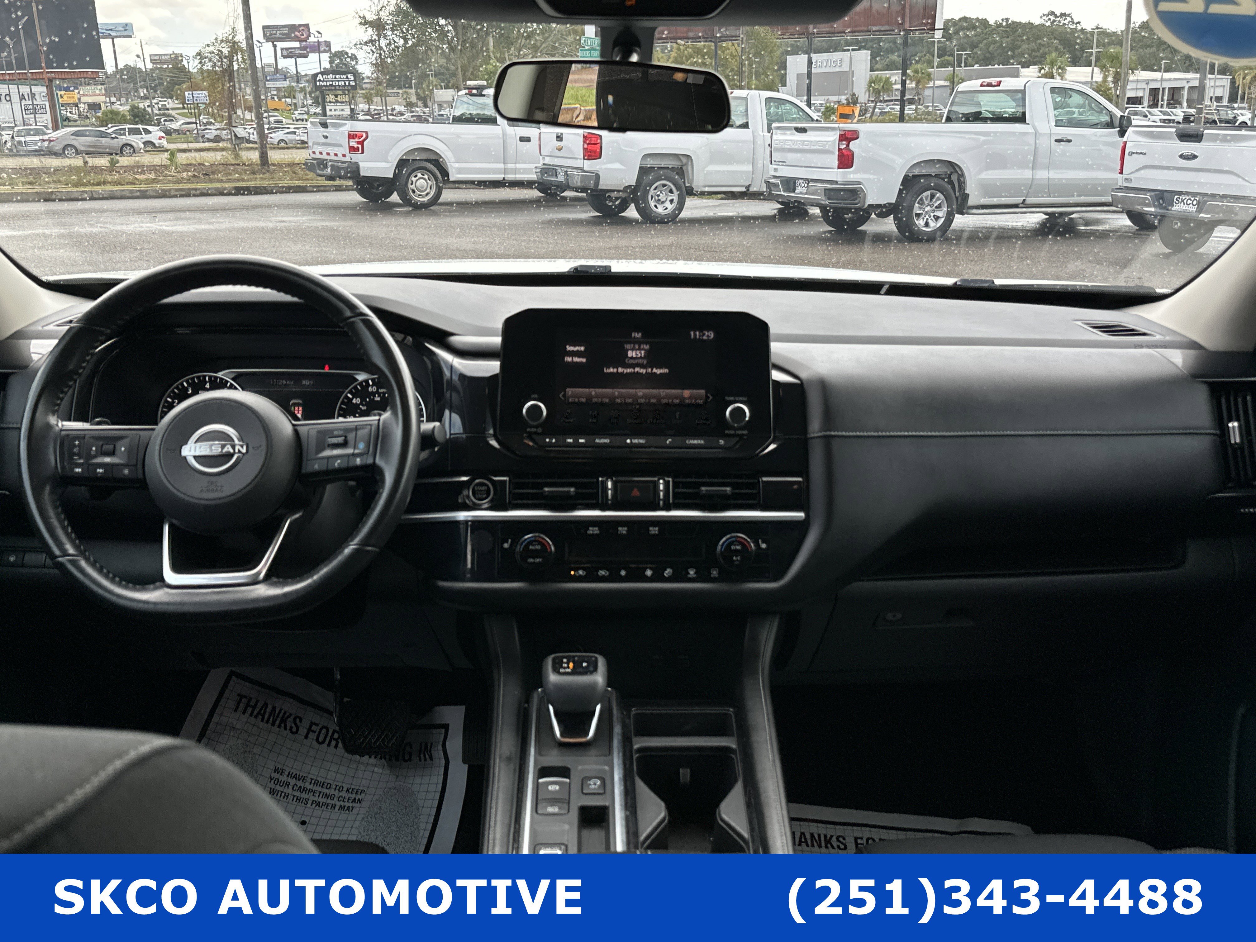 Used 2022 Nissan Pathfinder SV image 15