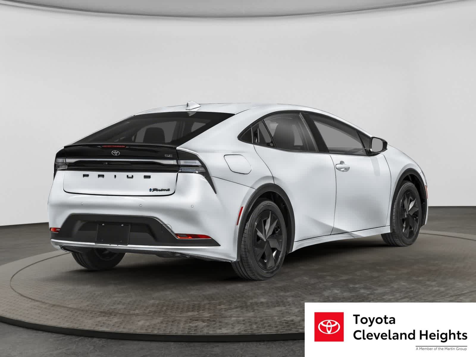 New 2027 Toyota Prius Plug-In Hybrid FWD image 2