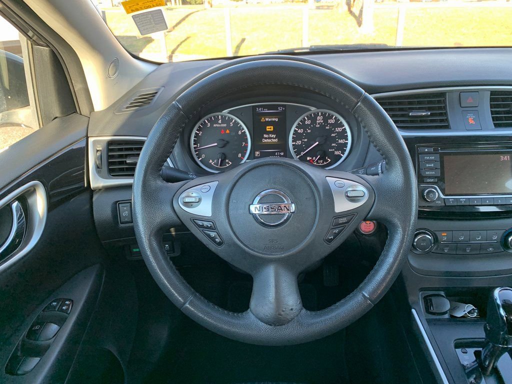 Used 2017 Nissan Sentra SV w/ Style Package image 11
