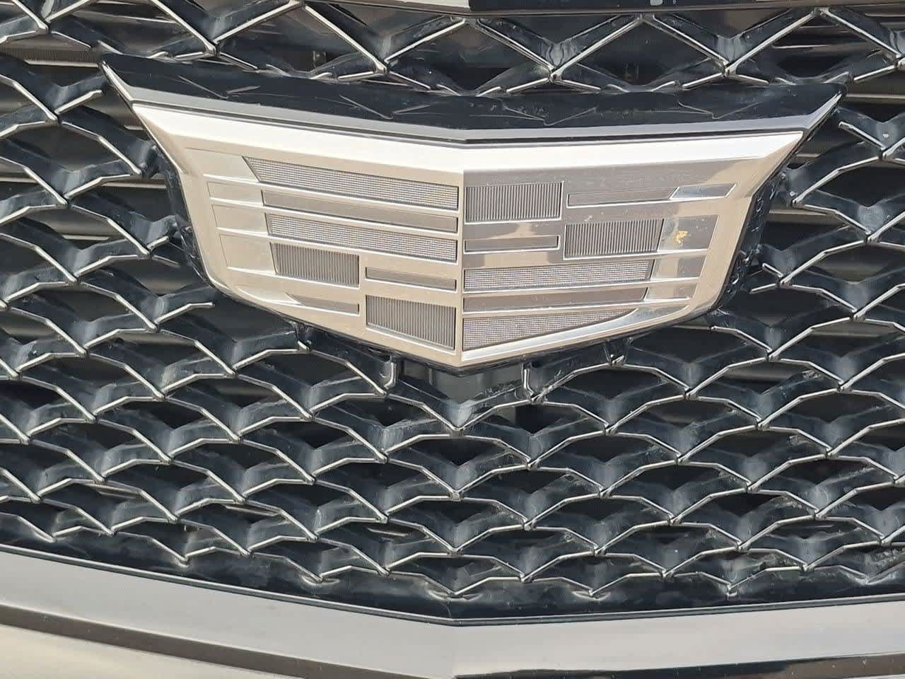Used 2024 Cadillac XT4 Sport w/ Cold Weather Package AWD/4WD image 11