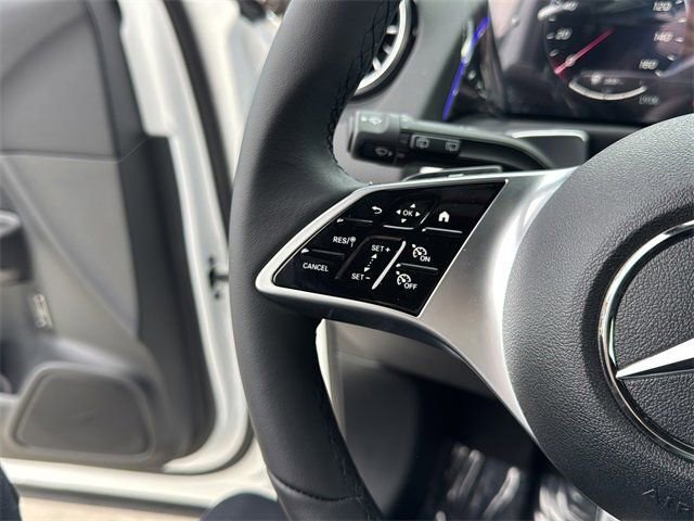 New 2026 Mercedes-Benz GLB 250 image 15