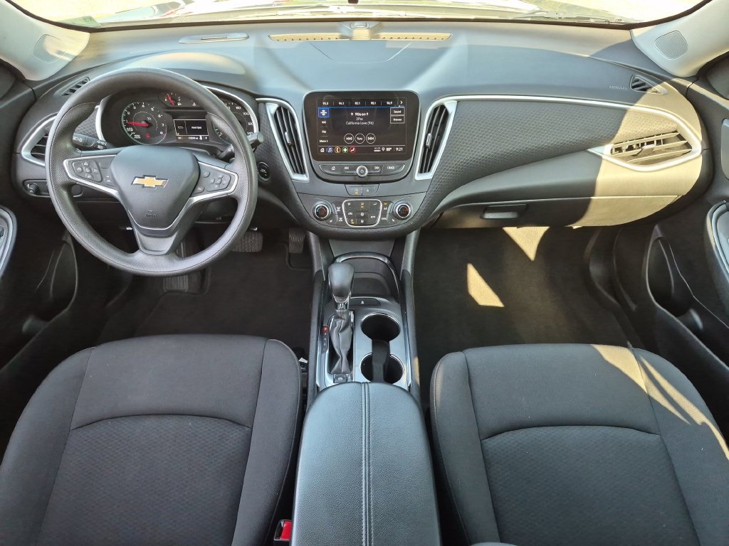 Used 2023 Chevrolet Malibu LT FWD image 28