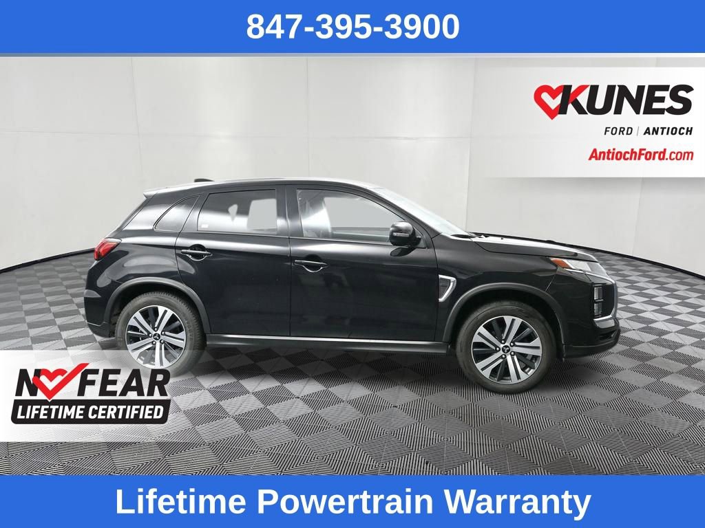 Used 2024 Mitsubishi Outlander Sport SE image 2