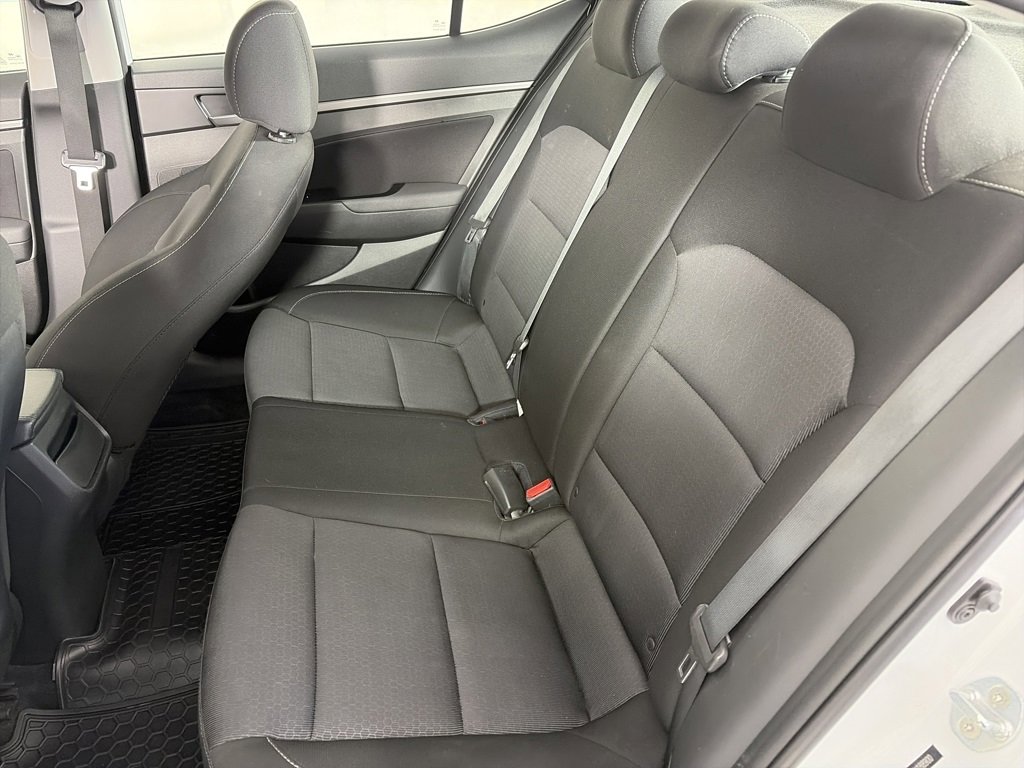 Used 2017 Hyundai Elantra Value Edition image 13