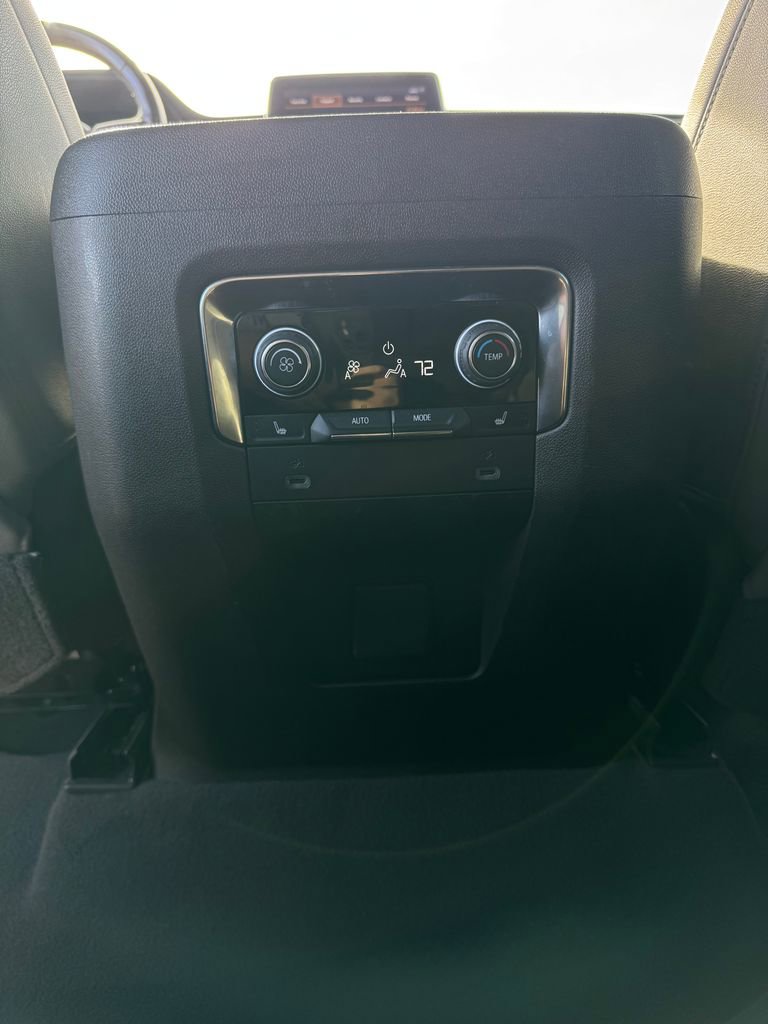 Used 2021 Chevrolet Tahoe Z71 w/ Z71 Off-Road Package image 36