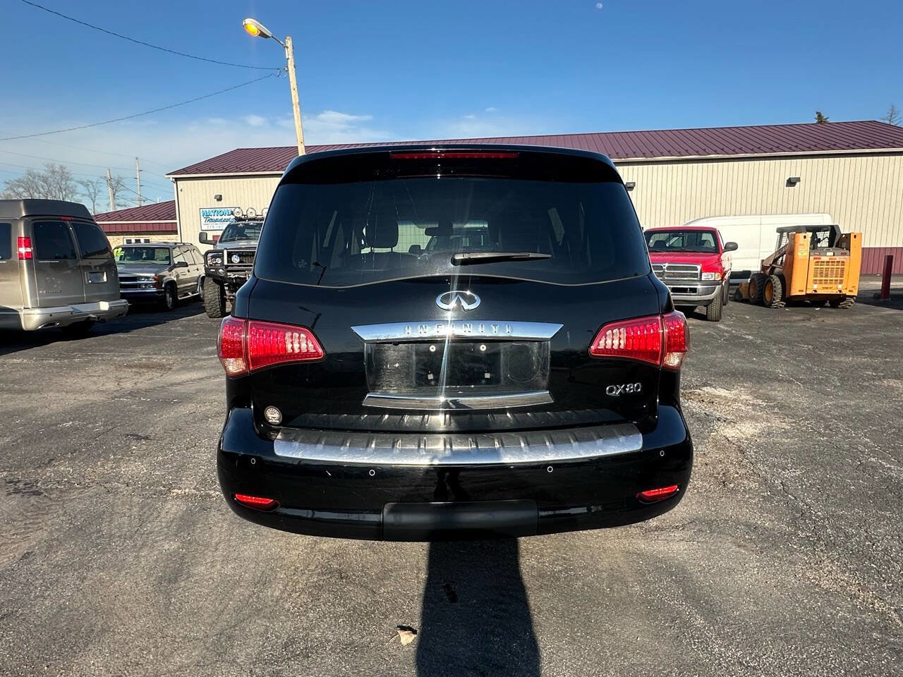 Used 2016 INFINITI QX80 4WD image 4