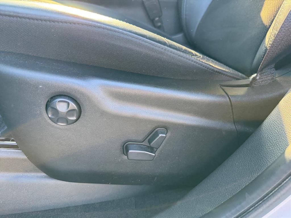 Used 2022 Dodge Durango GT image 17