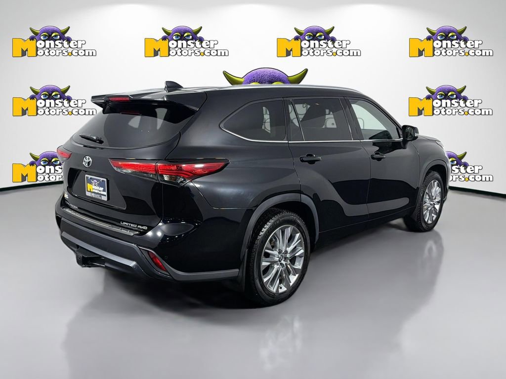 Used 2022 Toyota Highlander Limited image 5