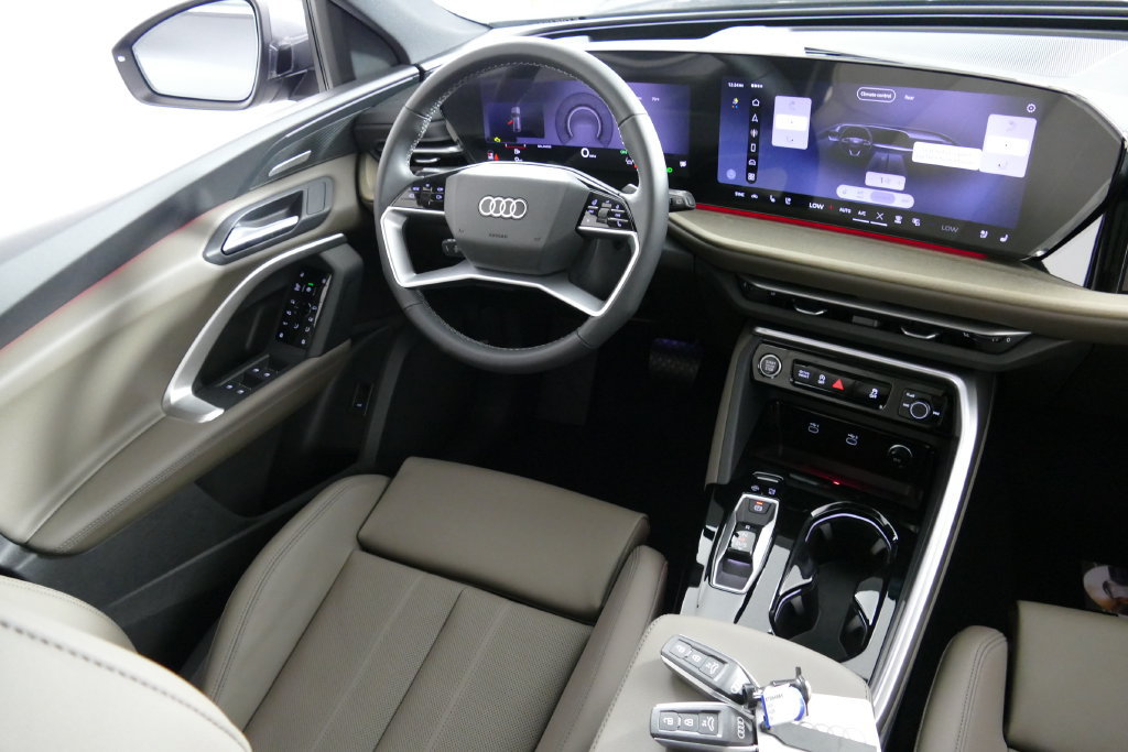 New 2026 Audi Q5 Premium Plus AWD/4WD image 23