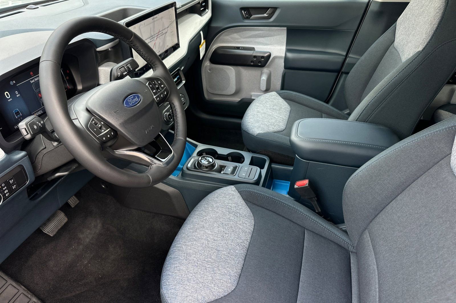 New 2026 Ford Maverick XLT w/ XLT Luxury Package image 9