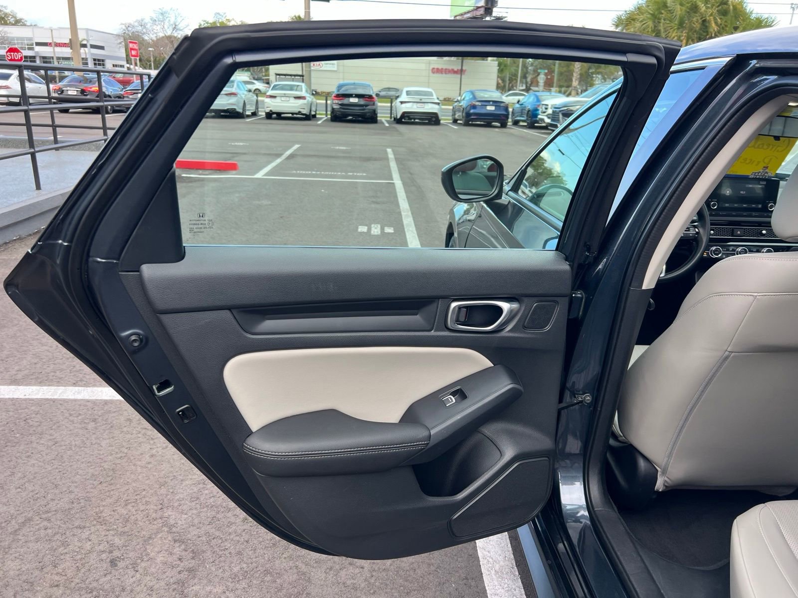 Used 2023 Honda Civic EX-L image 42