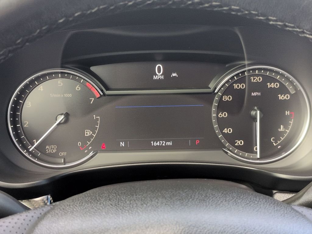 Used 2023 Cadillac XT4 Sport w/ Enhanced Visibility Package image 28