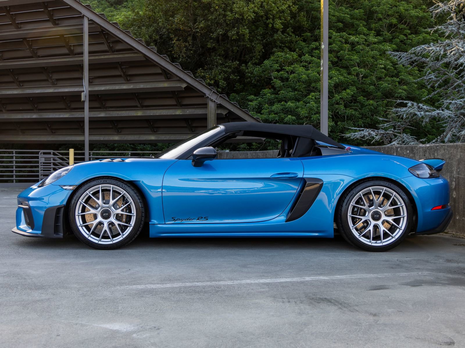 Certified 2024 Porsche 718 Boxster Spyder RS image 2