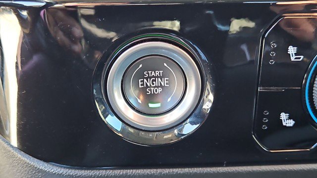 Used 2022 Chevrolet Silverado 1500 LT image 16