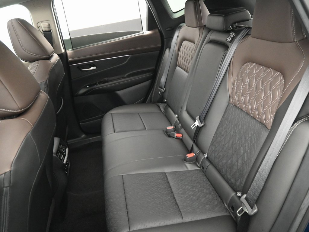 Used 2025 Nissan Murano Platinum w/ Cargo Package image 33