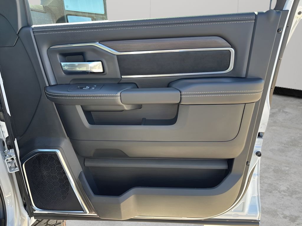 New 2026 RAM 2500 Laramie w/ Night Edition image 12