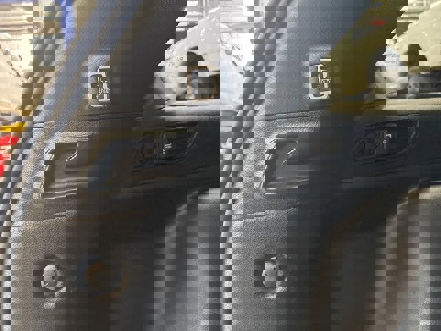 New 2025 Jeep Grand Cherokee Limited w/ Trailer Tow Package image 15