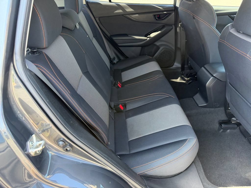 Used 2020 Subaru Crosstrek 2.0i Premium w/ Moonroof Package 2 AWD/4WD image 18