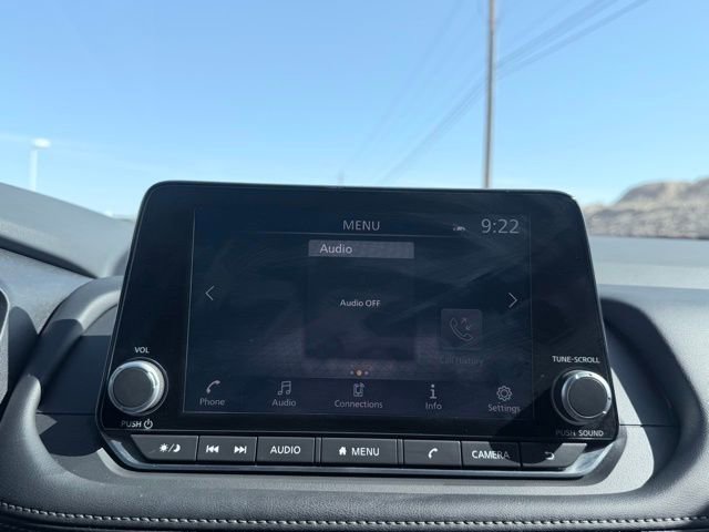 Certified 2024 Nissan Rogue SV w/ SV Premium Package FWD image 17