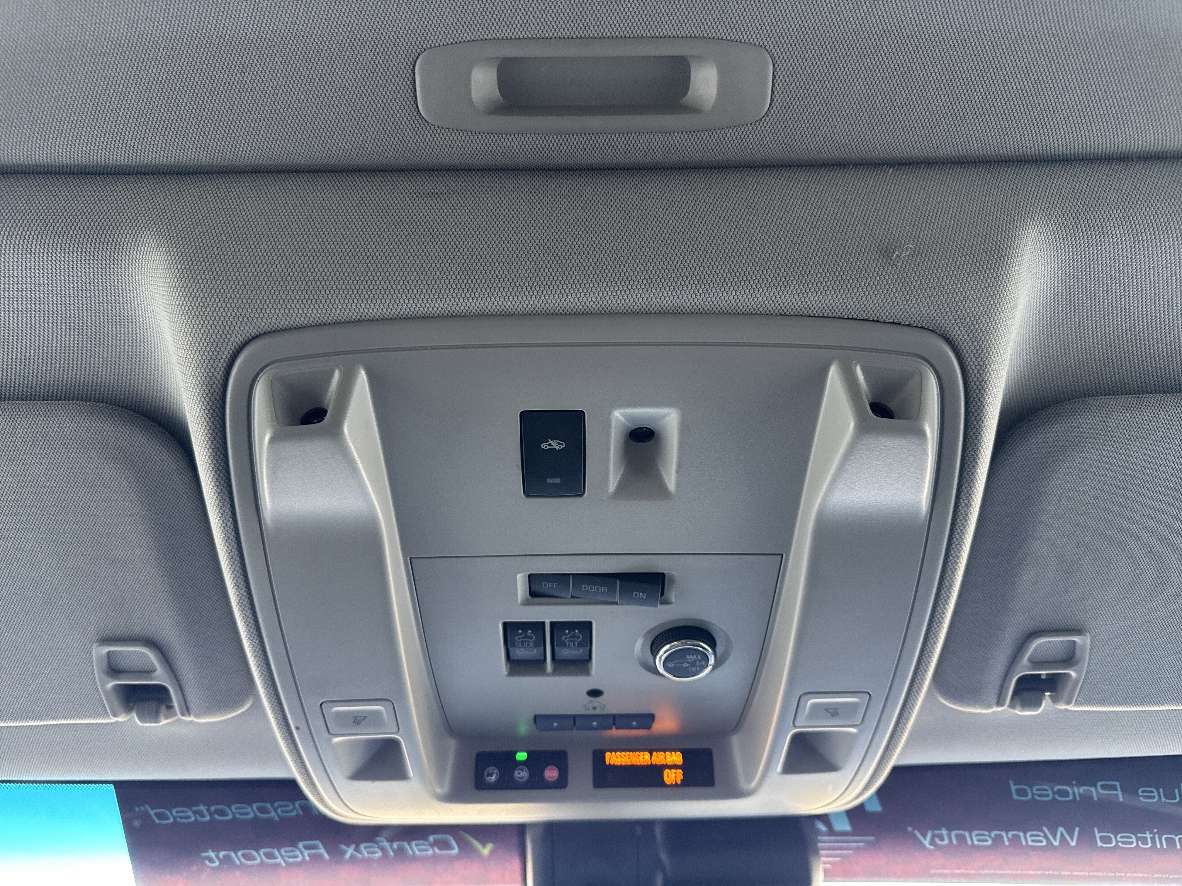 Used 2020 Cadillac Escalade Luxury image 28