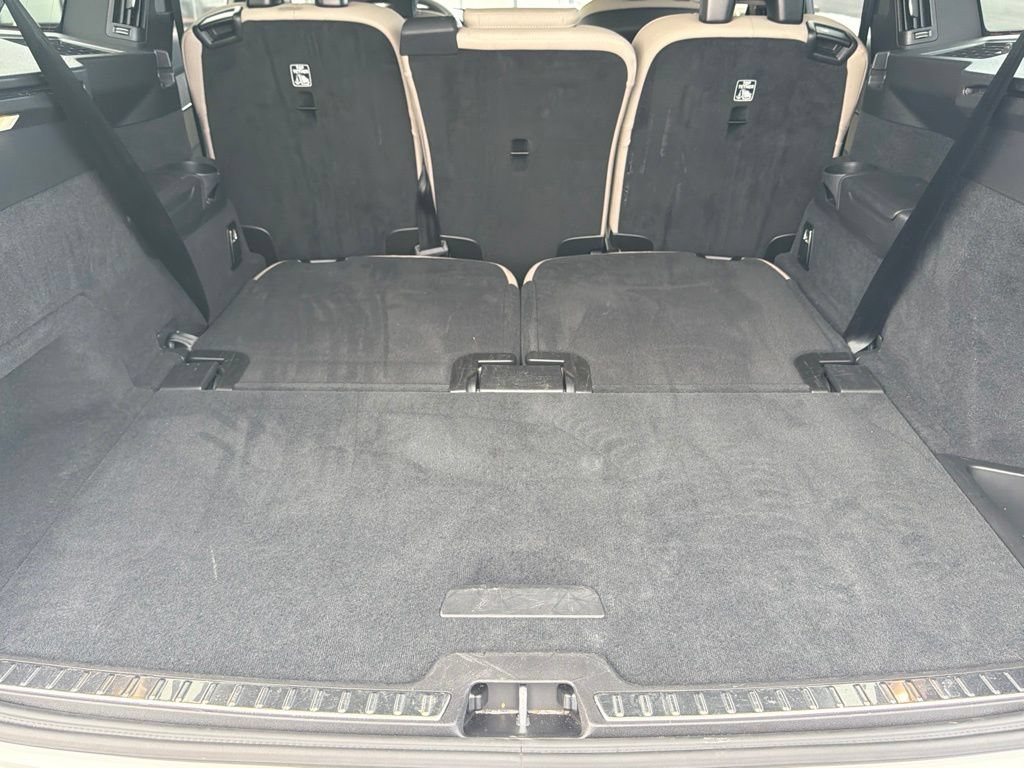 Certified 2026 Volvo XC90 B6 Plus AWD/4WD image 18