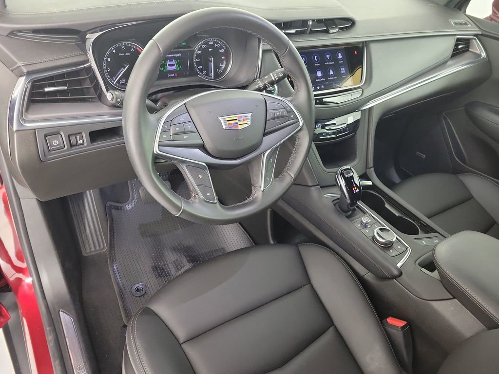 Certified 2023 Cadillac XT5 Luxury image 17