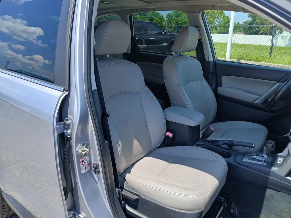 Used 2017 Subaru Forester 2.5i Limited AWD/4WD image 48