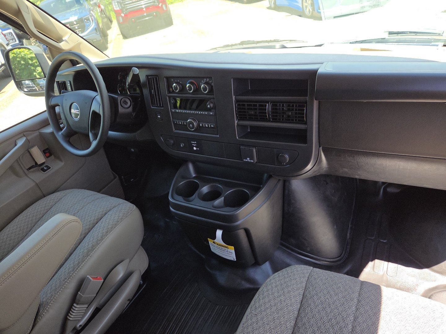New 2026 GMC Savana 2500 w/ Driver Convenience Package RWD image 17