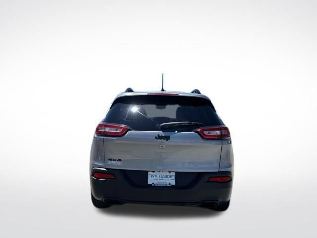 Used 2017 Jeep Cherokee High Altitude AWD/4WD image 16