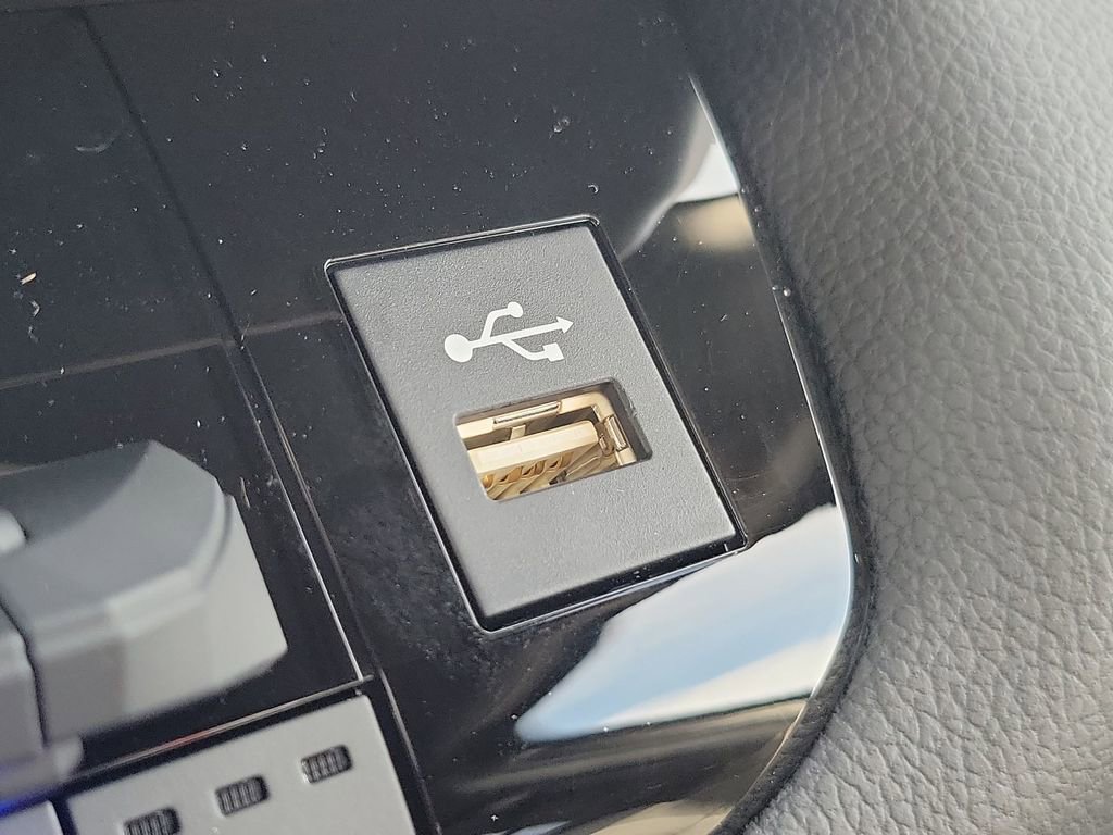 New 2026 Toyota Tundra Limited image 32