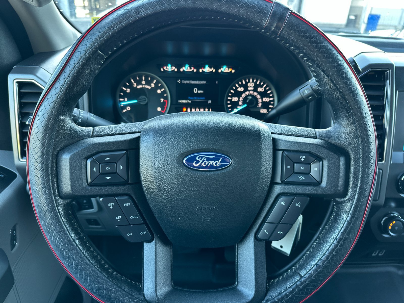 Used 2019 Ford F150 XLT w/ Equipment Group 301A Mid RWD image 20