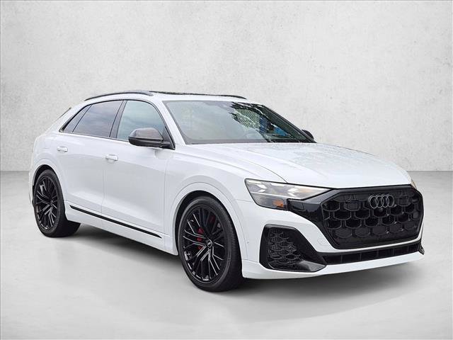 Used 2024 Audi SQ8 Prestige AWD/4WD image 3