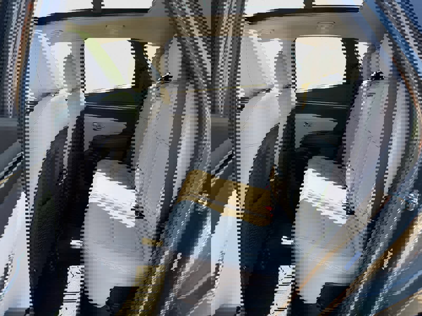 Used 2023 Hyundai Tucson Limited AWD/4WD image 11