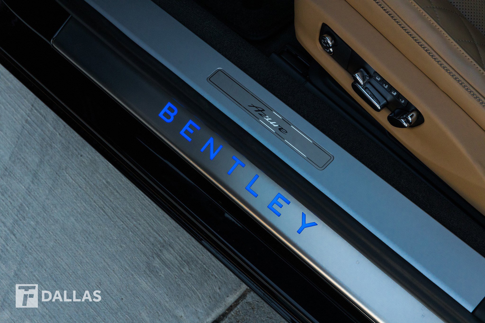 Used 2023 Bentley Continental GT V8 image 20