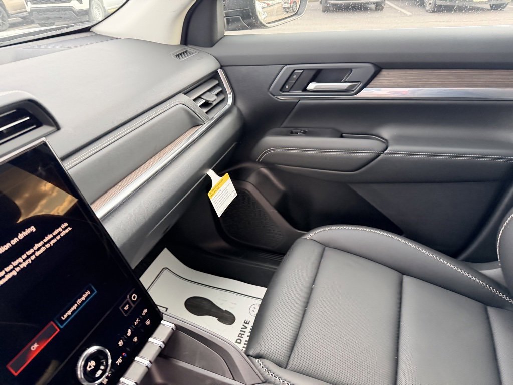 New 2026 GMC Terrain Denali image 29