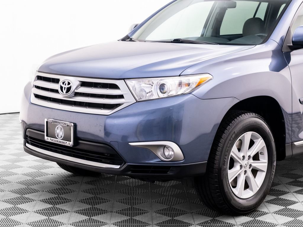 Used 2012 Toyota Highlander FWD w/ Tech Pkg image 33